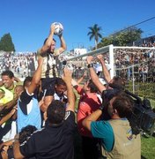 Túlio Maravilha dá adeus ao futebol em partida pelo Araxá com 36 pagantes