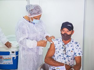 Cerca de 25% dos arapiraquenses maiores de 18 anos já receberam pelo menos uma dose da vacina contra a Covid-19