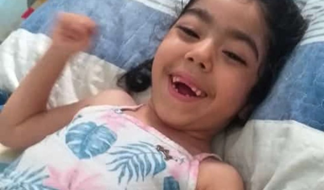 Campanha solidária busca apoio para cirurgia de reconstrução de quadril de criança arapiraquense