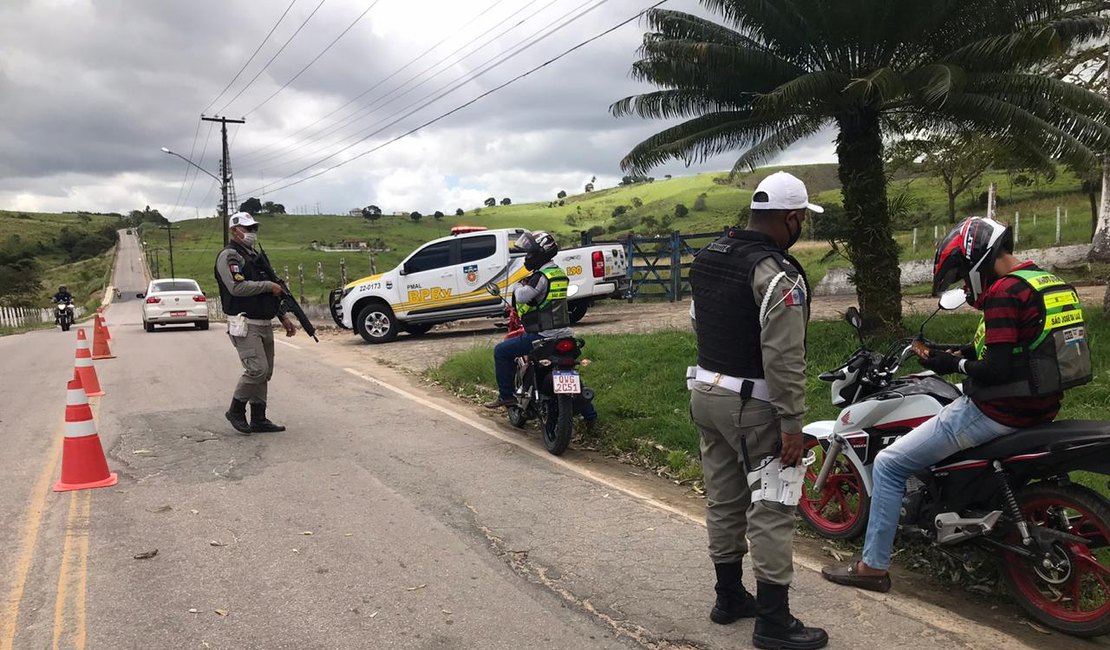 BPRv flagra irregularidades de trânsito na Zona da Mata de Alagoas