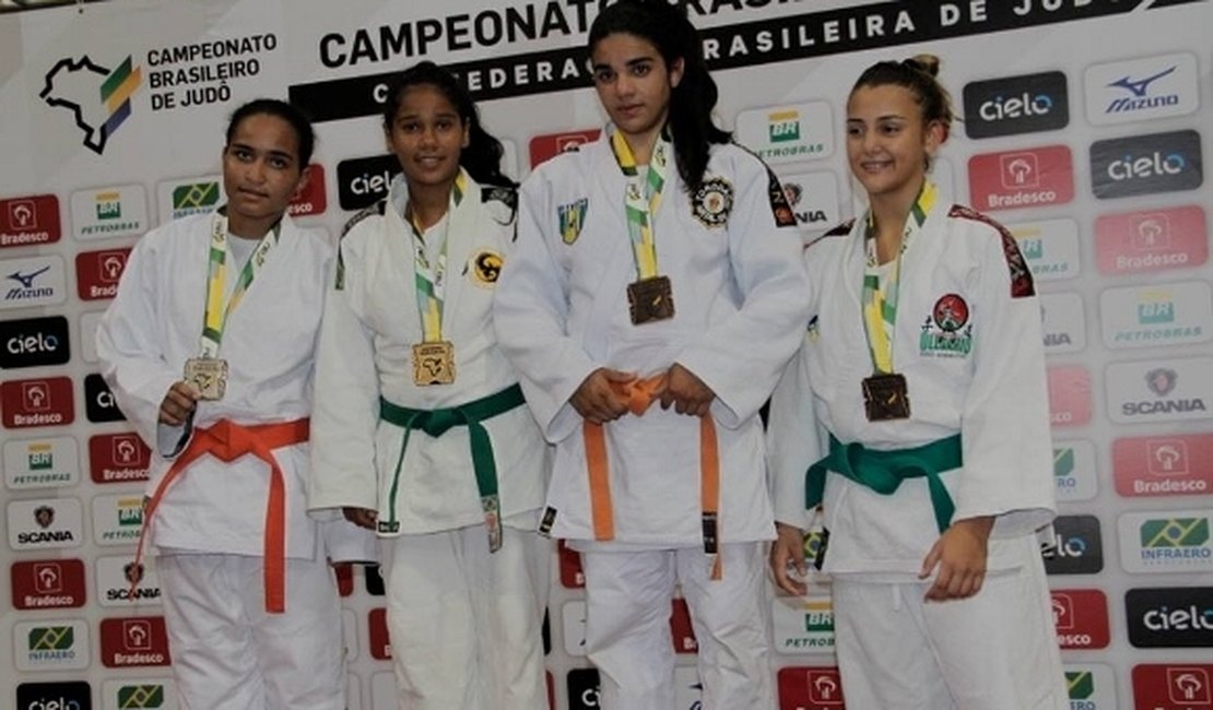 Estudantes representam Alagoas em Campeonato Brasileiro de Judô