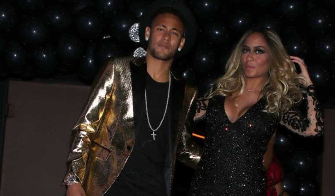 Irmã de Neymar sai em sua defesa após jogador ser vítima de racismo
