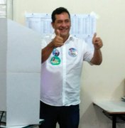 'Estou confiante na vitória de Arapiraca', afirma Severino Pessoa após voto neste domingo (7)