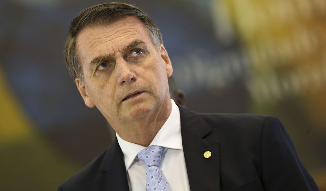 Jair Bolsonaro viaja a São Paulo para realizar exames nesta quarta