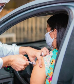 Maceió é a 1ª capital do país a concluir vacinação de pessoas com comorbidades