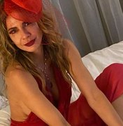 Luciana Gimenez faz 'pedido de namoro' em post de Valentine's Day