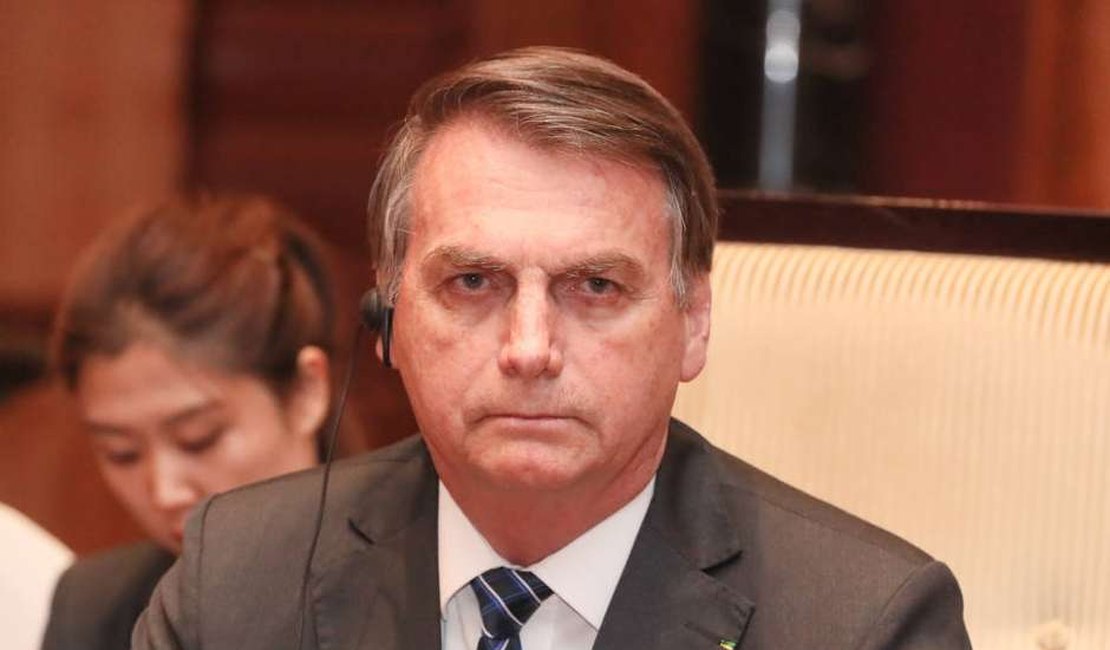 No Twitter, Bolsonaro atribui oscilações na Bolsa de Valores à soltura de Lula