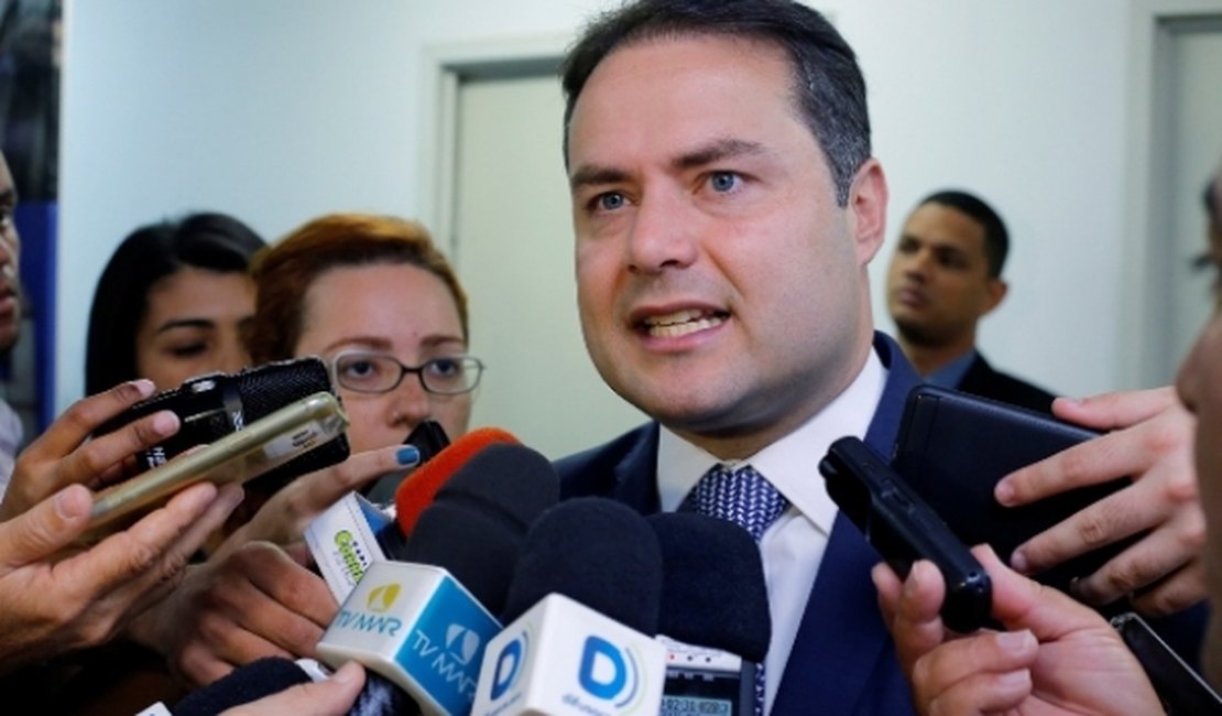 Edital para concurso da PM e CB em Alagoas deve ser publicado até junho, diz governador 