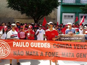 Movimentos sociais protestam pelo direito a moradia no Jaraguá