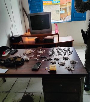 Jovem é preso acusado de tráfico de drogas em Porto Calvo