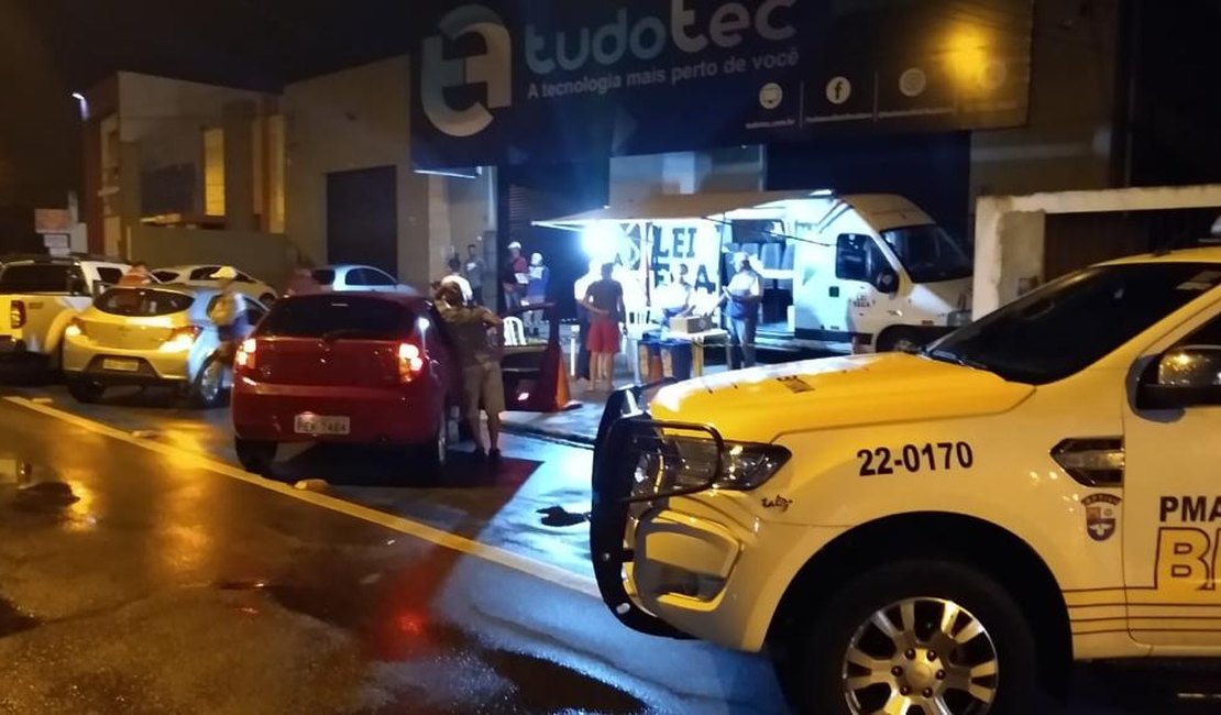 Vinte cinco pessoas são atuadas por irregulares de trânsito em Maceió