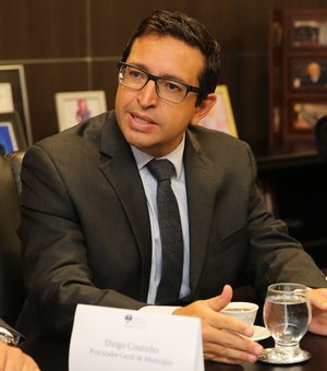 Prefeitura de Maceió prestigia posse da nova Direção da OAB/AL