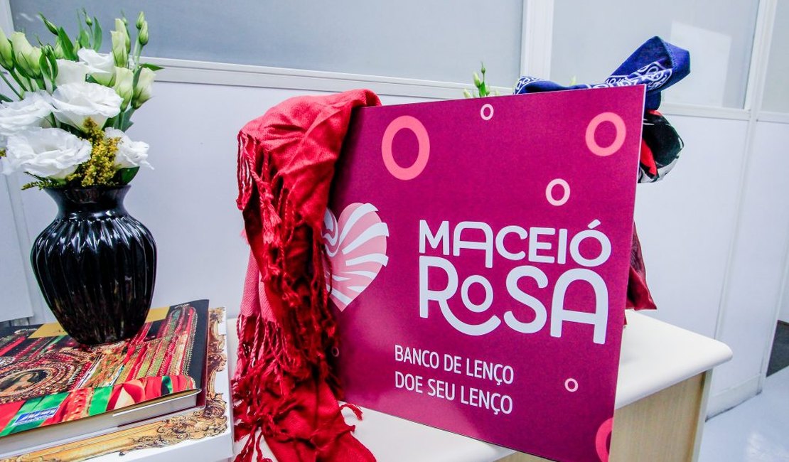 Campanha Maceió Rosa promove doação de lenços de cabelo