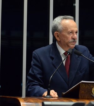 Benedito de Lira pede ao governo para diversificar agricultura com o Canal do Sertão