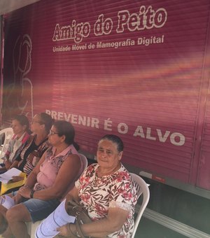 Parceria com a unidade móvel “Amigo do Peito” garante mais de 300 mamografias em Lagoa da Canoa