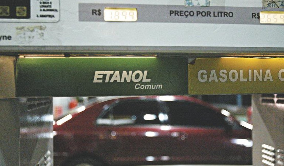 Trump ameaça retaliar Brasil por causa do etanol