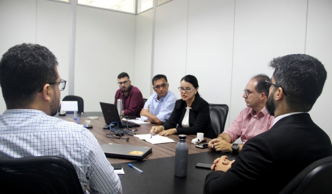 Detran/AL discute parceria com Perícia Oficial para subsidiar dados referentes às causas de acidentes de trânsito