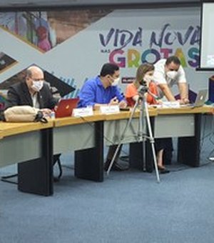 Reitor da Ufal apresenta carta-proposta dos movimentos sociais ao Fecoep