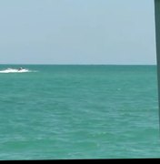 [Vídeo] Marinha apreende jet skis em praia de Maragogi