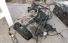 Curto-circuito em extensão elétrica com muitas tomadas pode ter provocado o acidente 