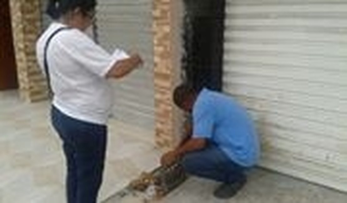Técnicos da Casal fazem fiscalização e trabalho educativo em Arapiraca