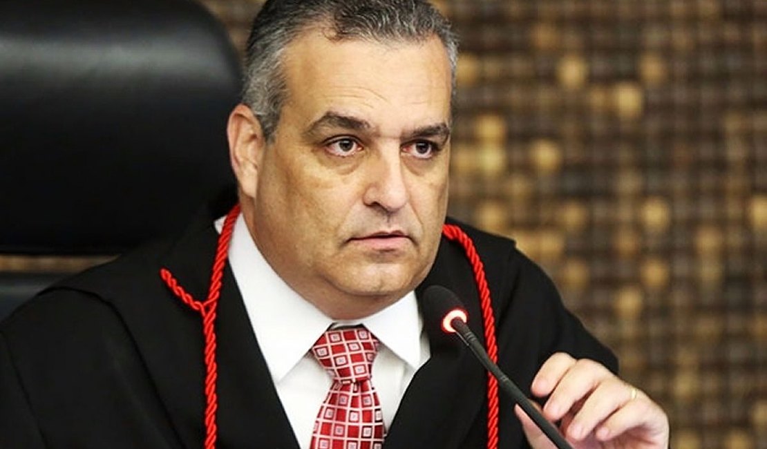 MPE pede novo afastamento de Arnaldo Higino preso recebendo propina, em Campo Grande