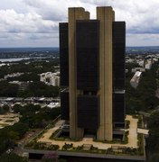 Bancos Inter, Itaú e Caixa lideram ranking de reclamações ao Banco Central