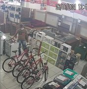 [Vídeo] Casal furta bocas de fogão em loja de eletrodomésticos em Arapiraca