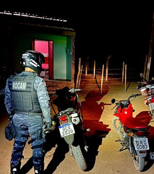 Polícia recupera duas motos roubadas dentro de residência em Lagoa da Canoa