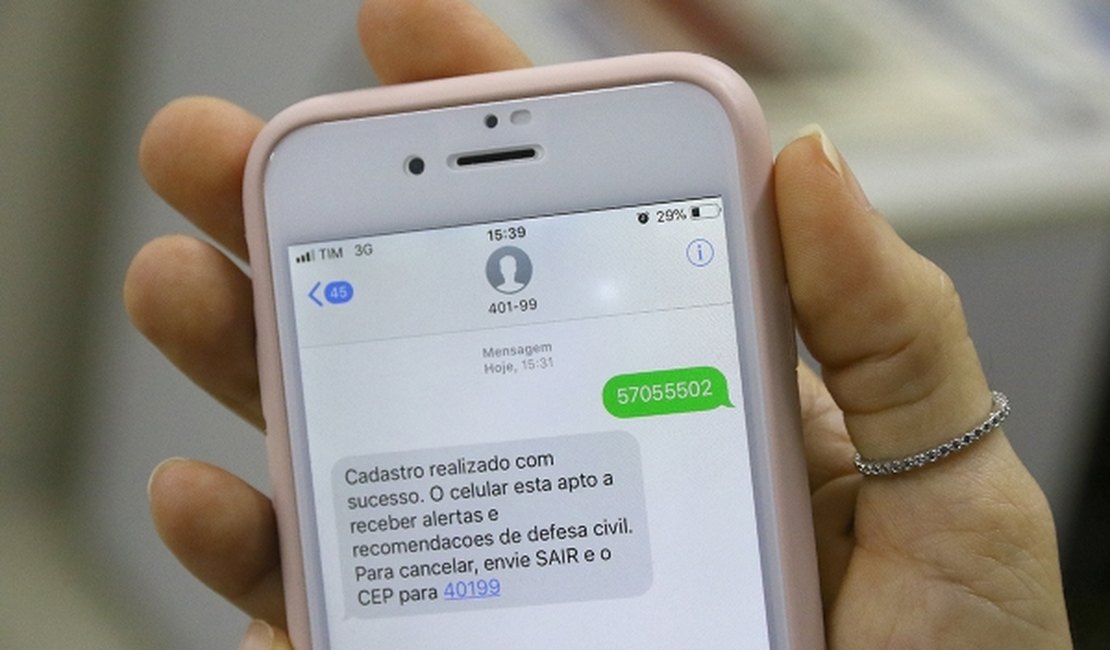 Moradores do Pinheiro devem se cadastrar para receber alertas de emergência no celular
