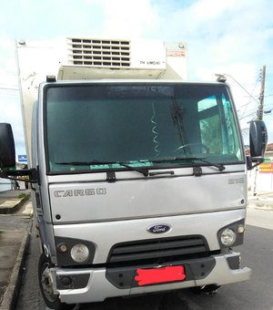 Caminhão roubado em Pernambuco é recuperado pela Polícia Civil de Alagoas
