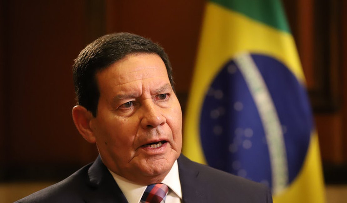 “Easy goes, easy comes”, diz Mourão sobre queda das ações da Petrobras