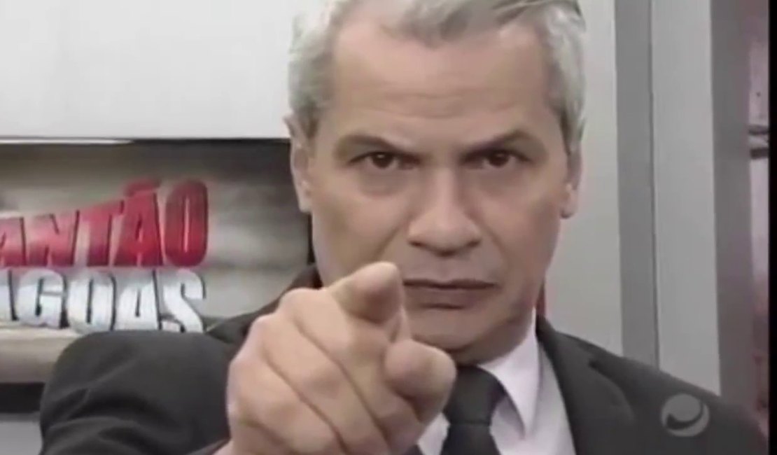Em vídeo, Sikêra Júnior coloca cargo à disposição em TV da Paraíba
