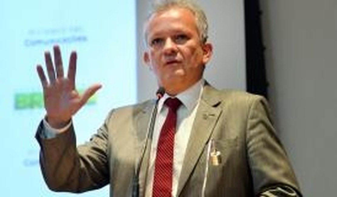 Ministro defende que operadoras tenham planos de internet limitados e ilimitados