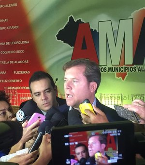 Alagoas ganhará 16 novos Cras, diz Marx Beltrão