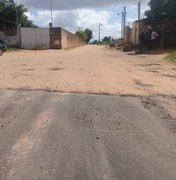 Prefeitura começa obra de acesso a Massaranduba, mas para no dia seguinte