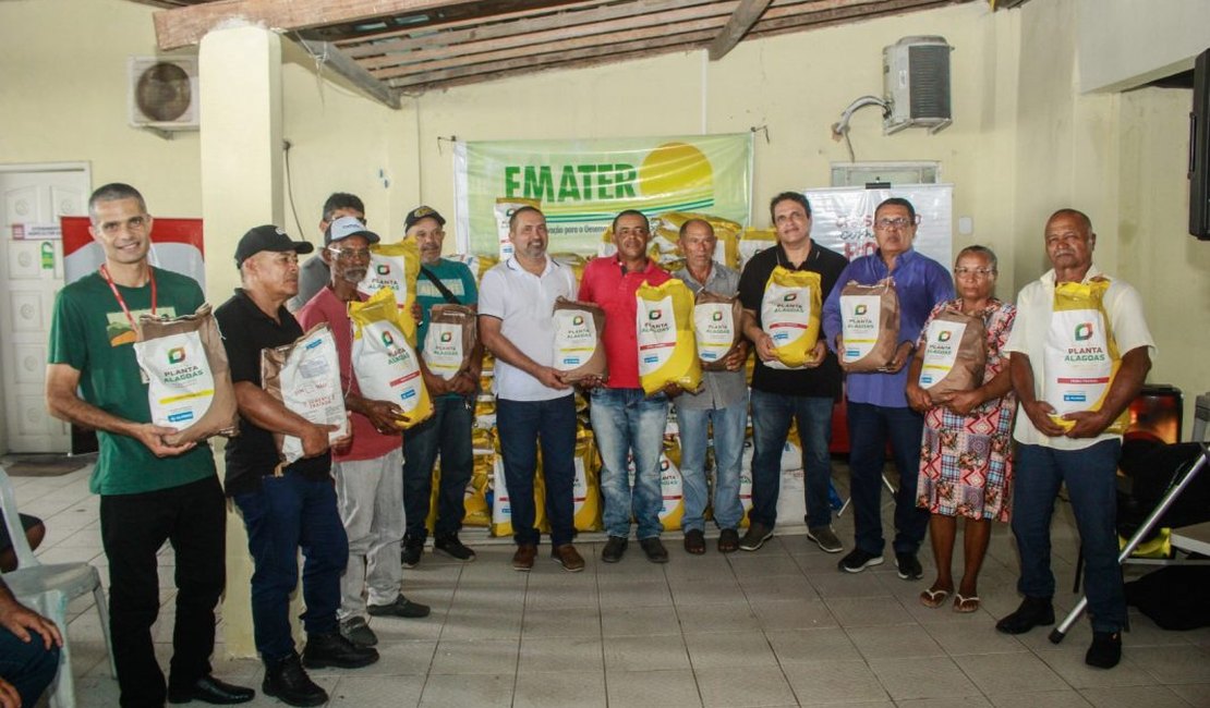 Em Penedo: Prefeitura anuncia distribuição gratuita de mudas para agricultores