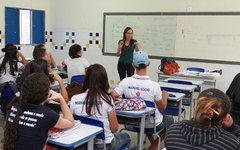 Professores ativos, inativos e monitores terão direito ao rateio do Fundeb sancionado pelo governador Renan Filho (Foto Valdir Rocha)
