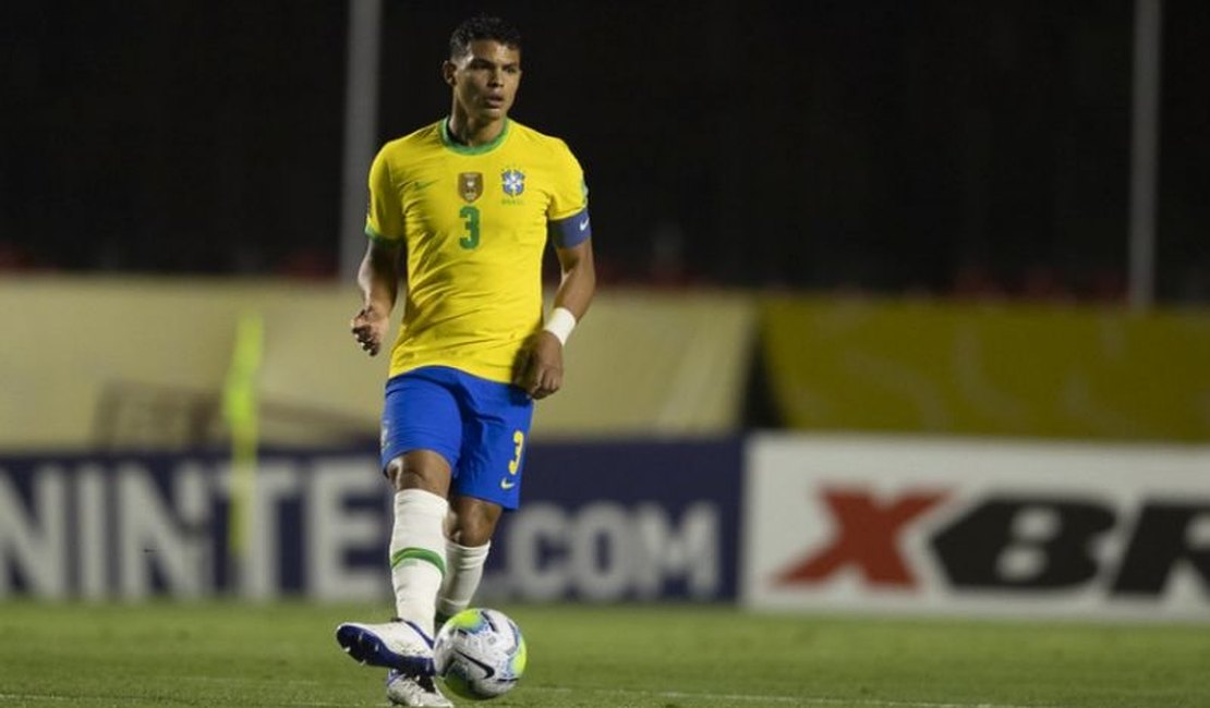 Thiago Silva chega aos 38 anos prestes a atingir marca histórica pela Seleção Brasileira