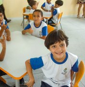 Rui Palmeira entrega Cmei para mais de 370 crianças no Eustáquio Gomes