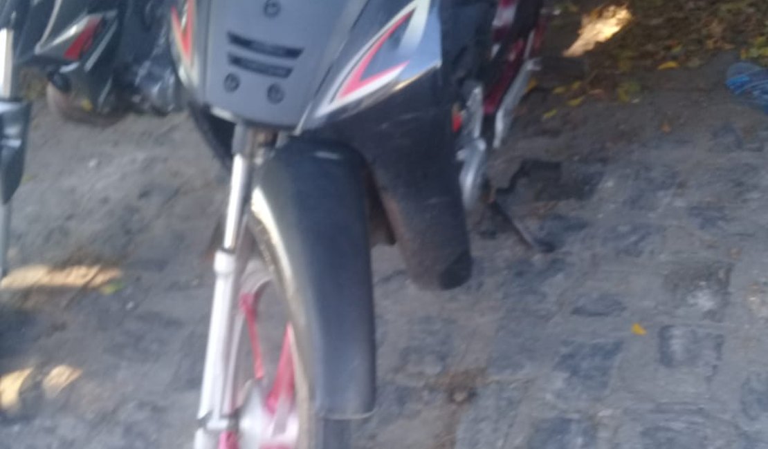 Proprietário encontra moto furtada à venda na internet