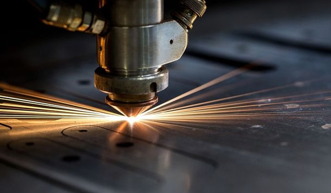 Conheça sobre o corte a plasma manual e mecanizado