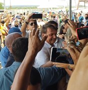 Bolsonaro diz que vai intervir para contrução de ponte ligando Penedo-AL e Neópolis-SE