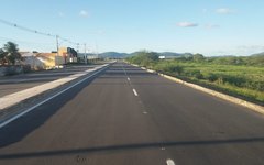 Renan Filho inaugura duplicação de rodovia e sistema de abastecimento no Sertão