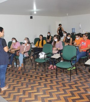 Enfermeiras da Secretaria de Saúde de Penedo participam de capacitação sobre arboviroses