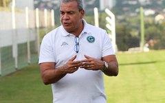 Hélio dos Anjos, técnico do Goiás