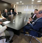 TJAL e Caixa discutem situação de imóveis financiados no Pinheiro