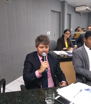 Vereador Márcio Marques defende implantação de Velório Municipal em Arapiraca