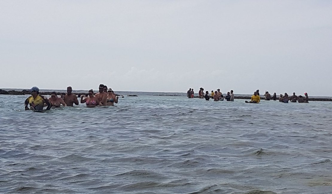Piscinas Naturais de Ponta de Mangue recebem turistas