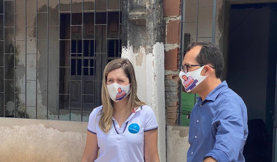 Deputada Cibele Moura leva apoio a projetos do candidato Peterson Barros, em Satuba